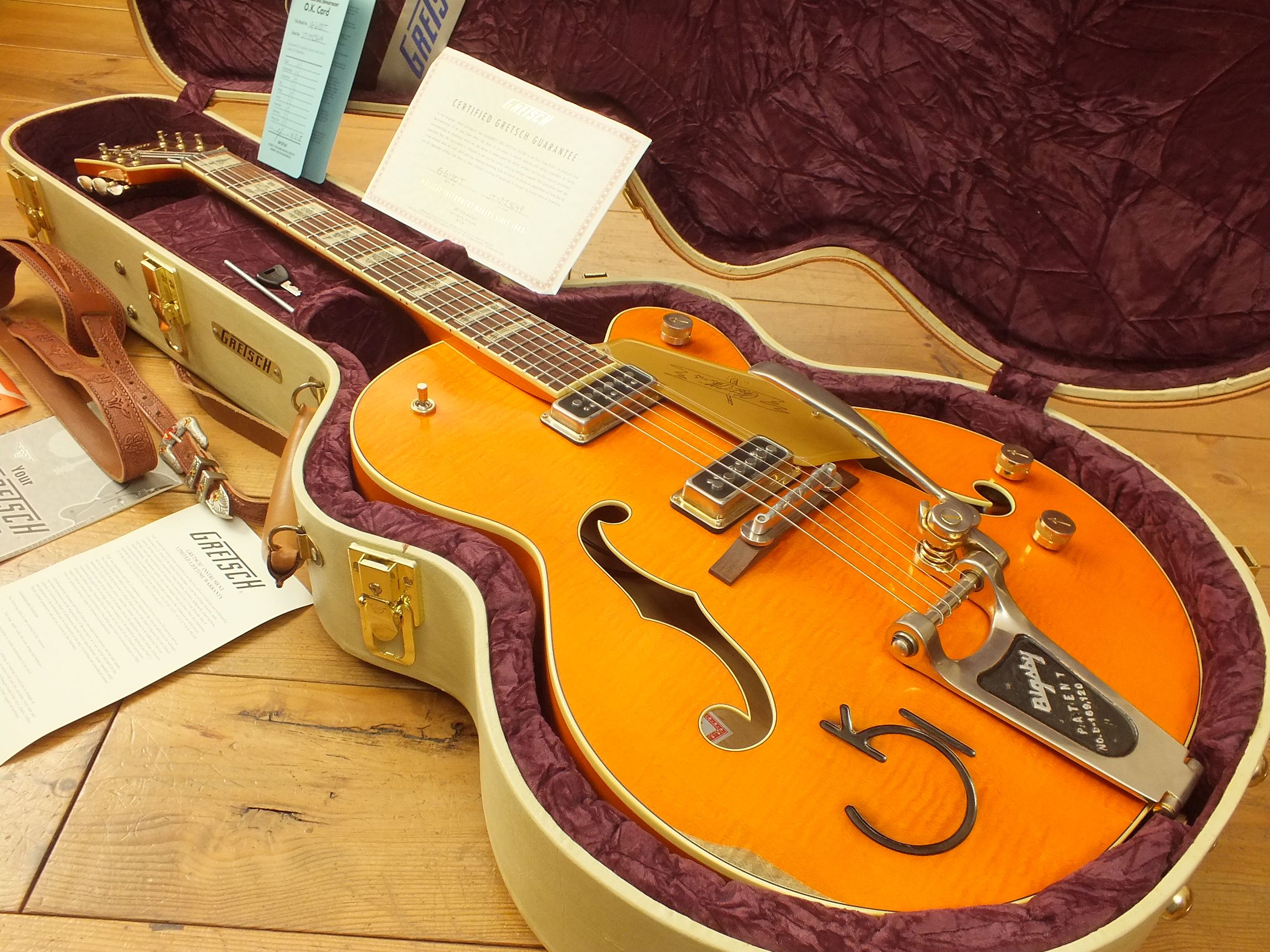Gretsch Chet Atkins G 6120 T 55 VS Bigsby Aged inkl. Cowboy Case