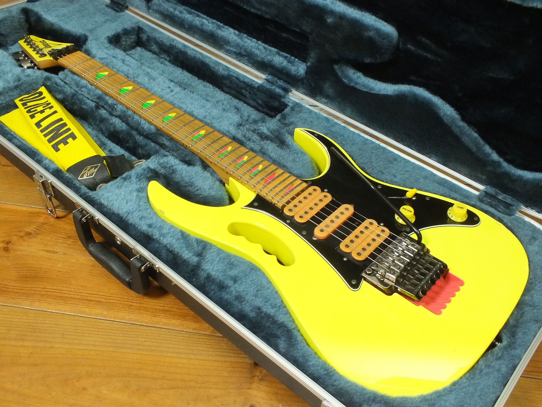Ibanez JEM 777 DY Desert Sun Yellow