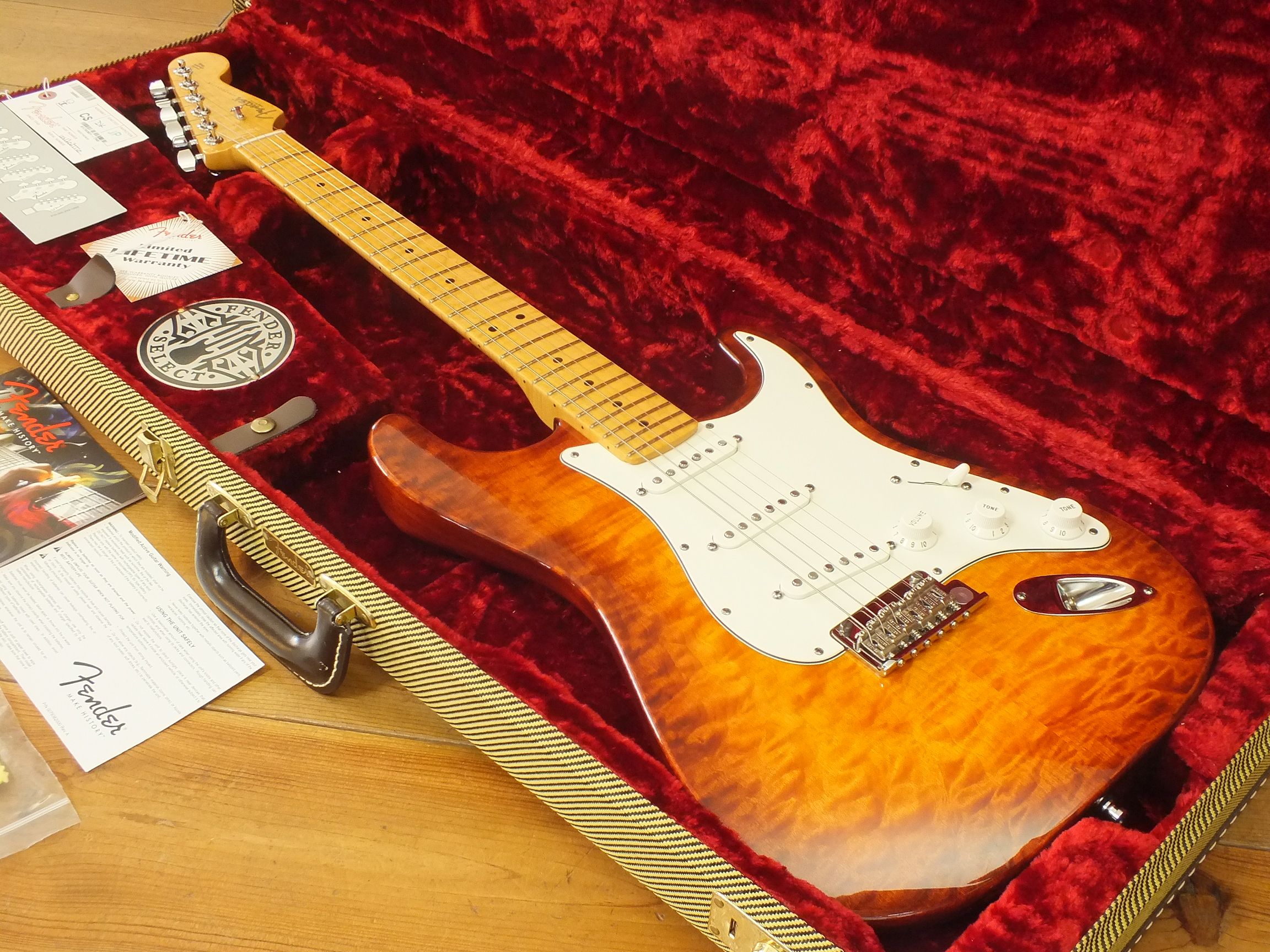 Fender Stratocaster American Select Dark Cherry Burst Quilted Top 2013