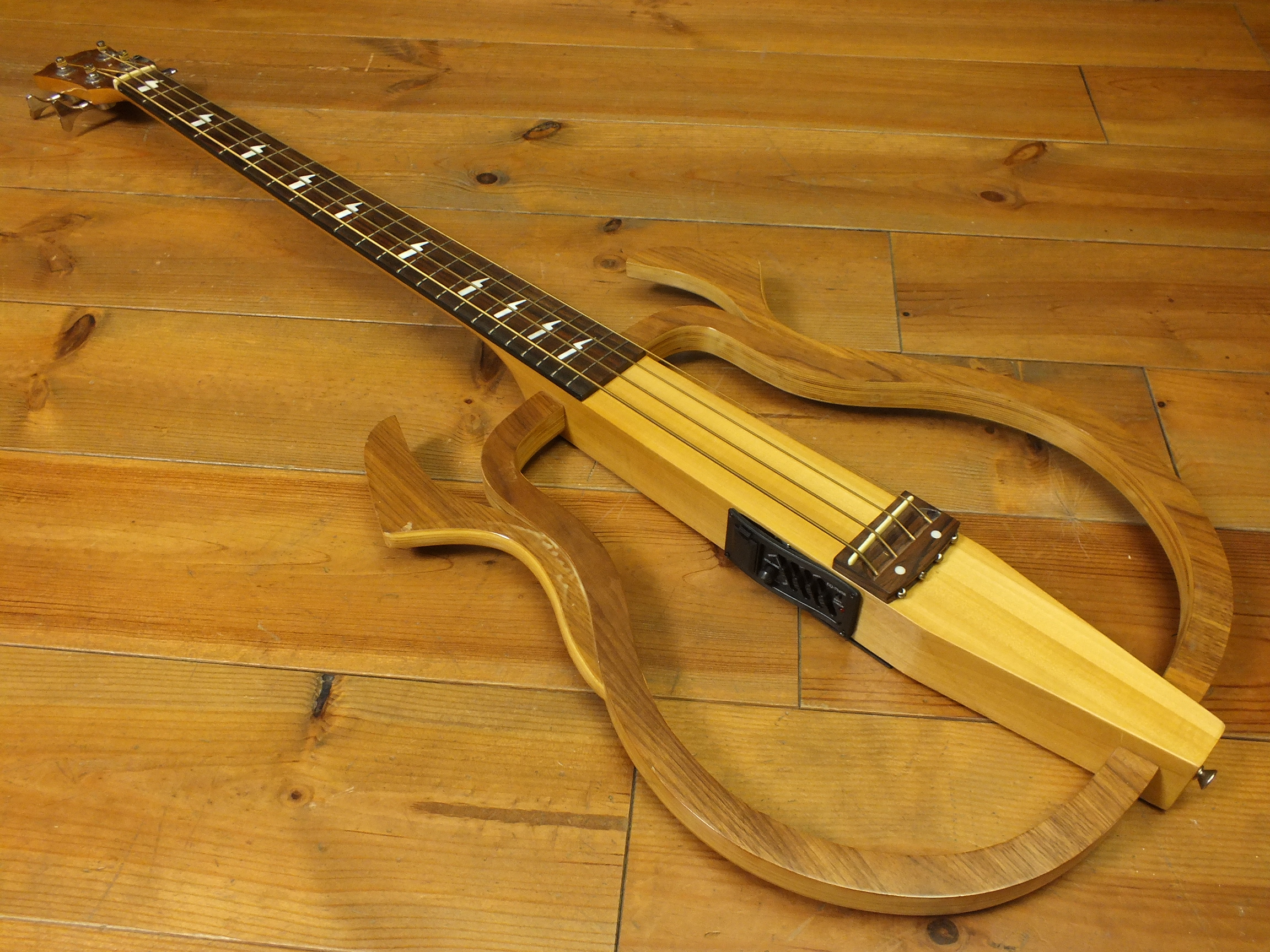 Silent Akustik Bass