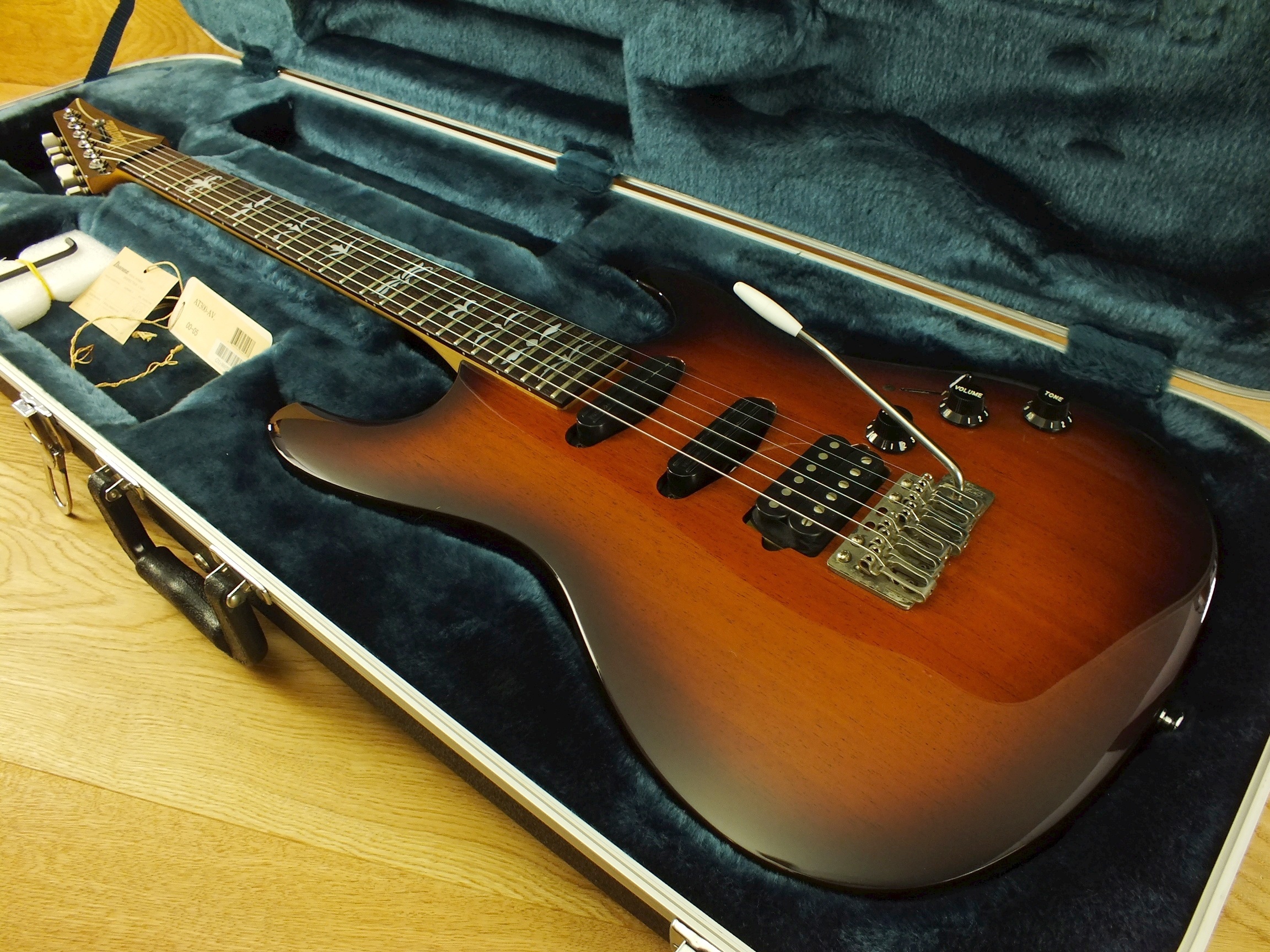 Ibanez Andy Timmons Signture AT 300 AV Antique Violin 2004 * Mint Condition