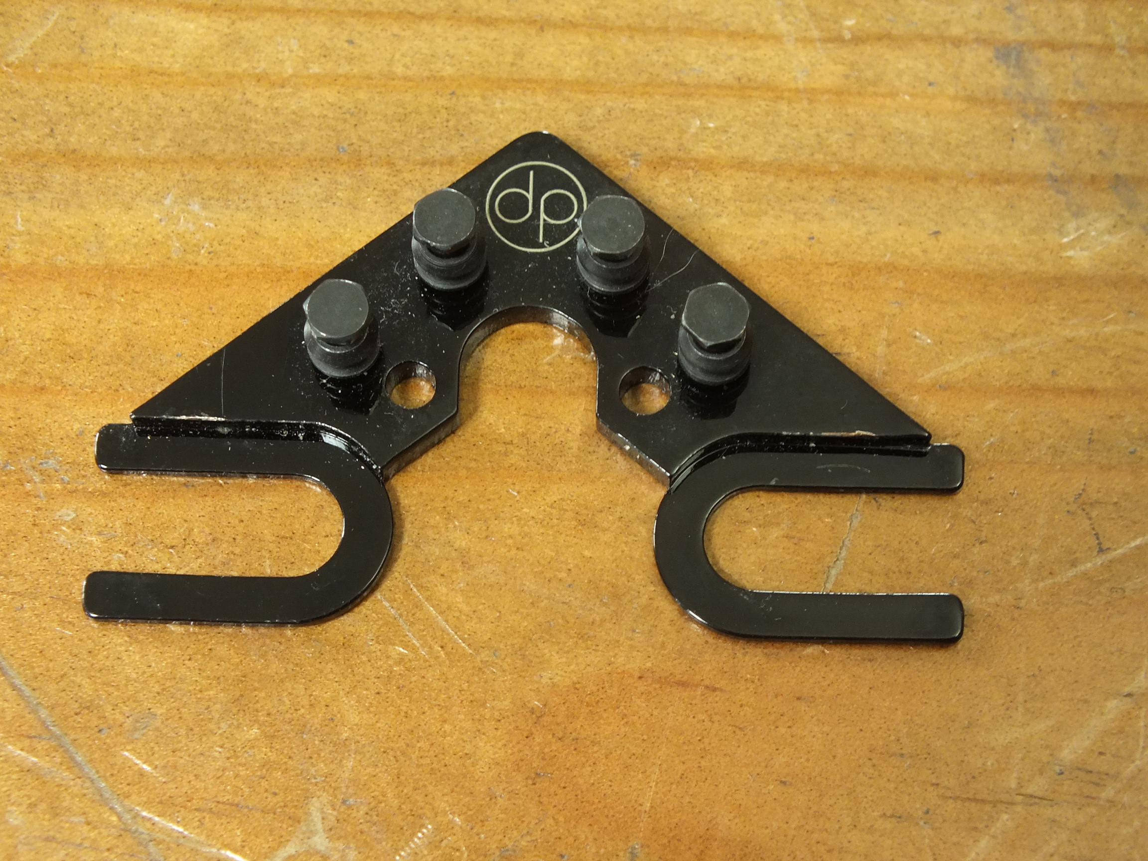 Dietrich String Butler
