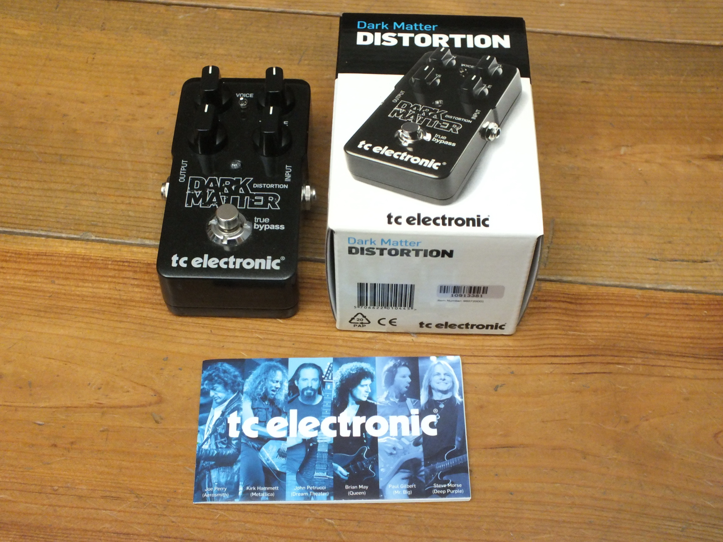 TC Electronic Dark Matter Distortion