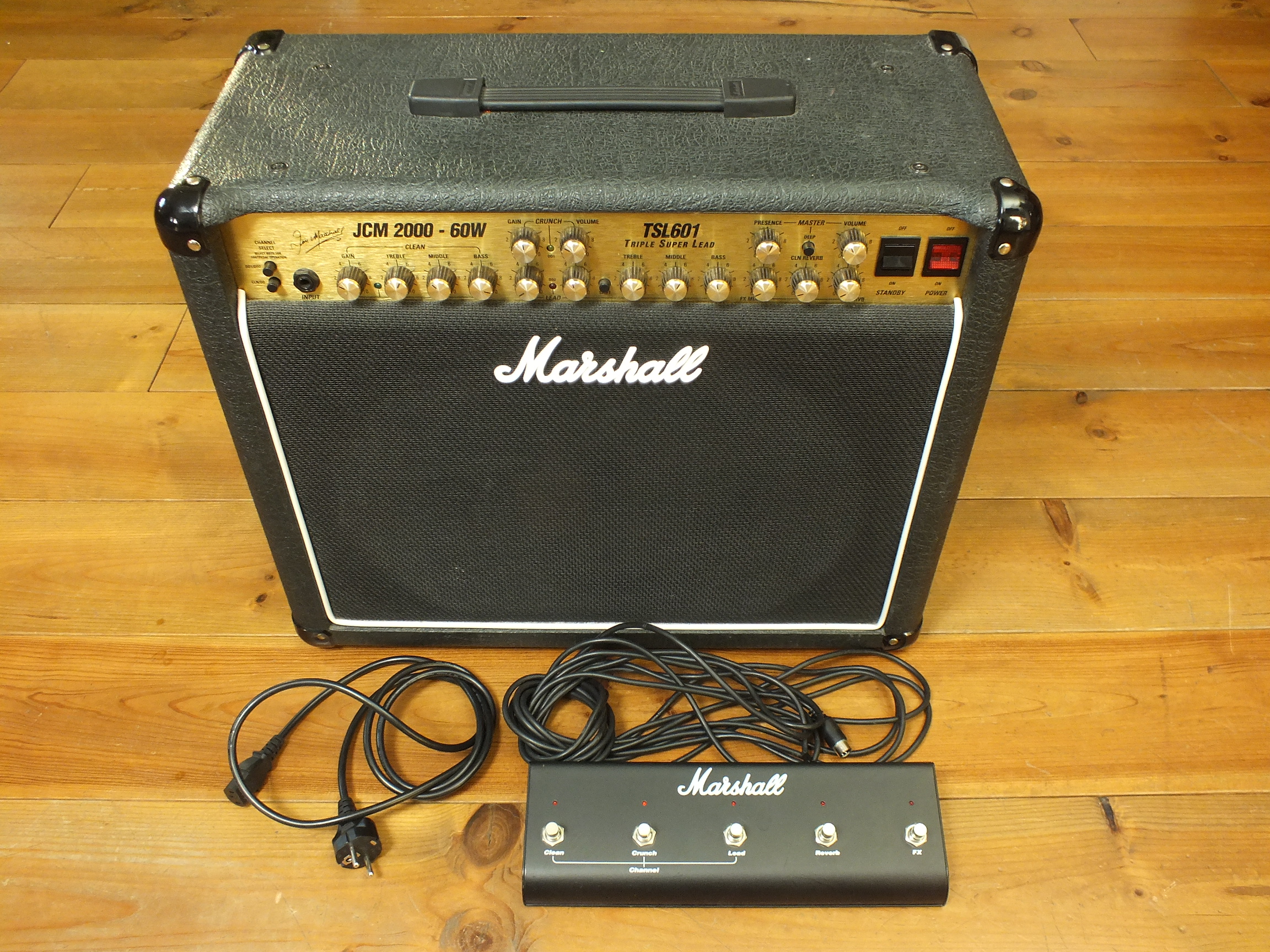 Marshall JCM 2000 TSL 601 Triple Super Lead
